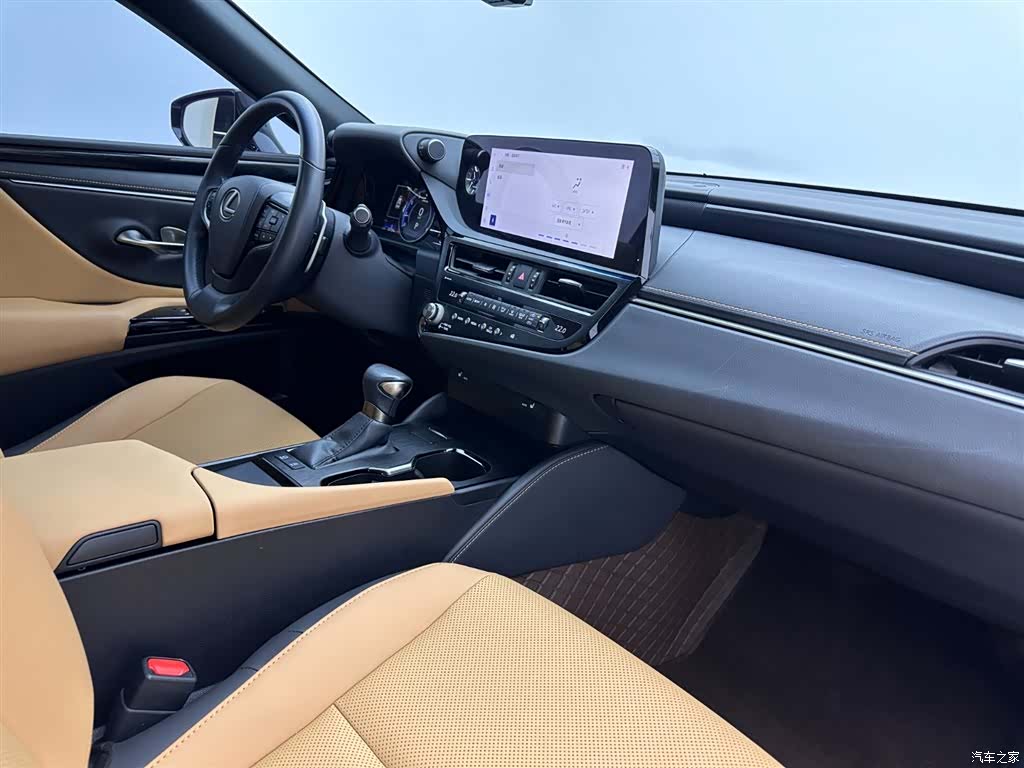 Lexus ES, 2023 18