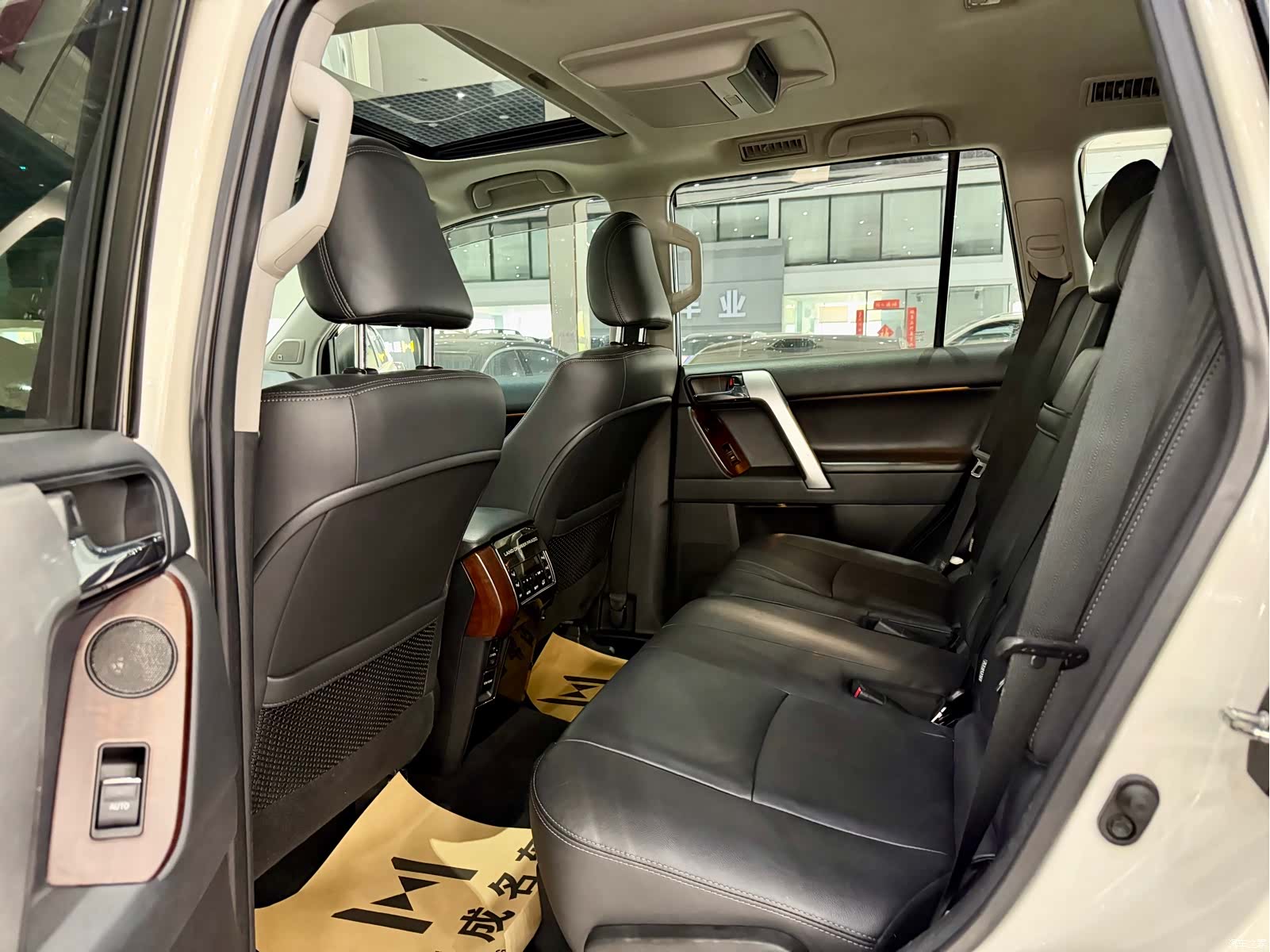 Toyota Prado, 2016 6