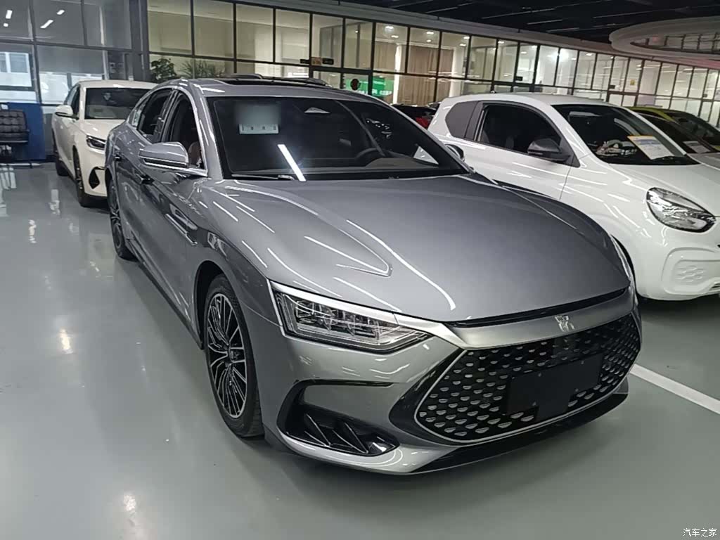 BYD Han, 2022 4