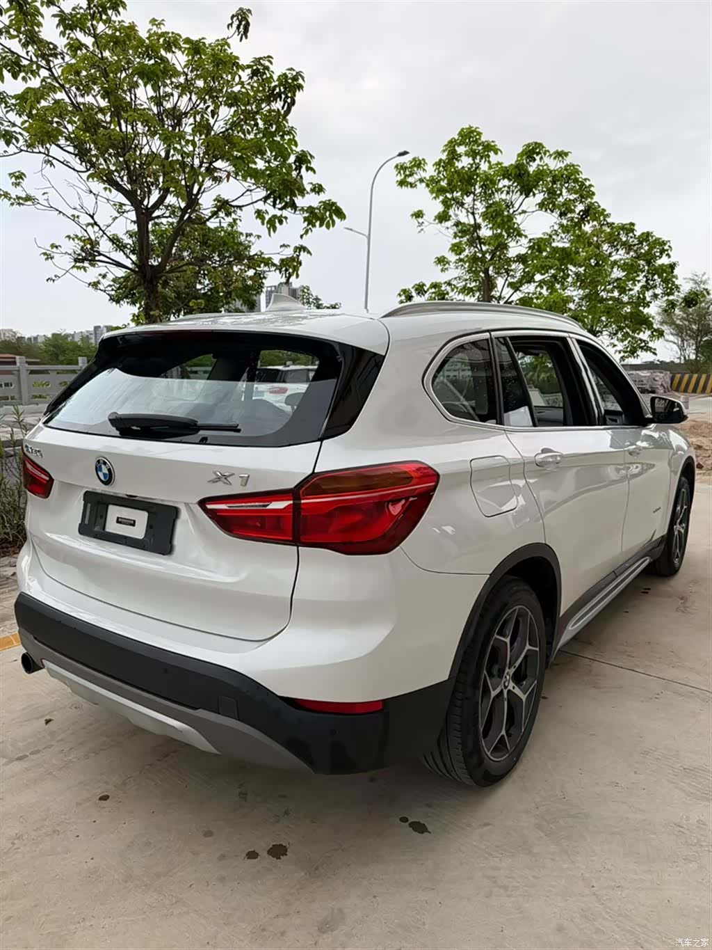BMW X1, 2017 все фото
