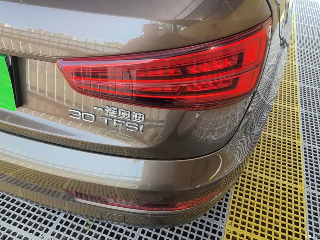 Audi Q3, 2018 8