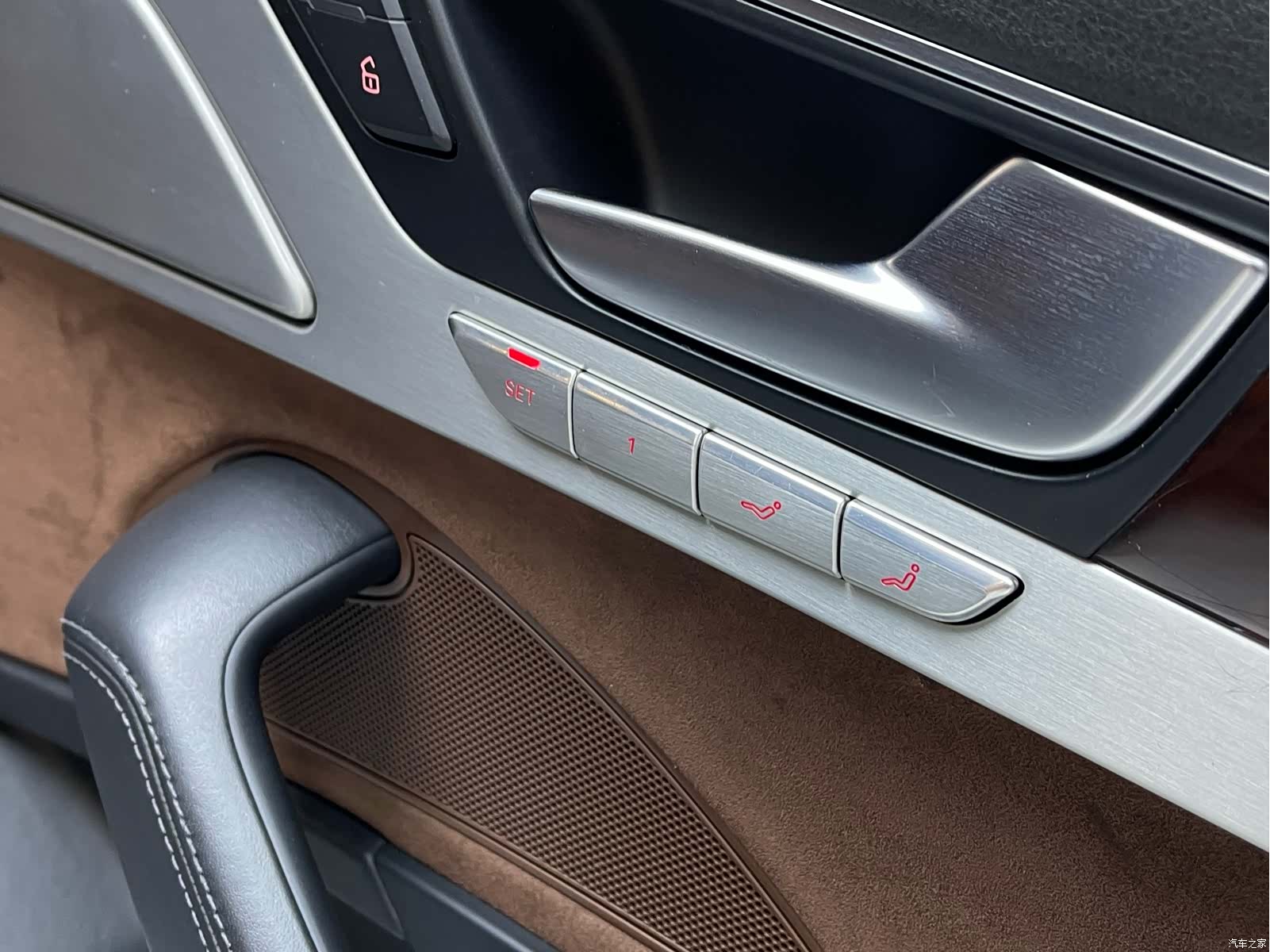 Audi A8L, 2012 12