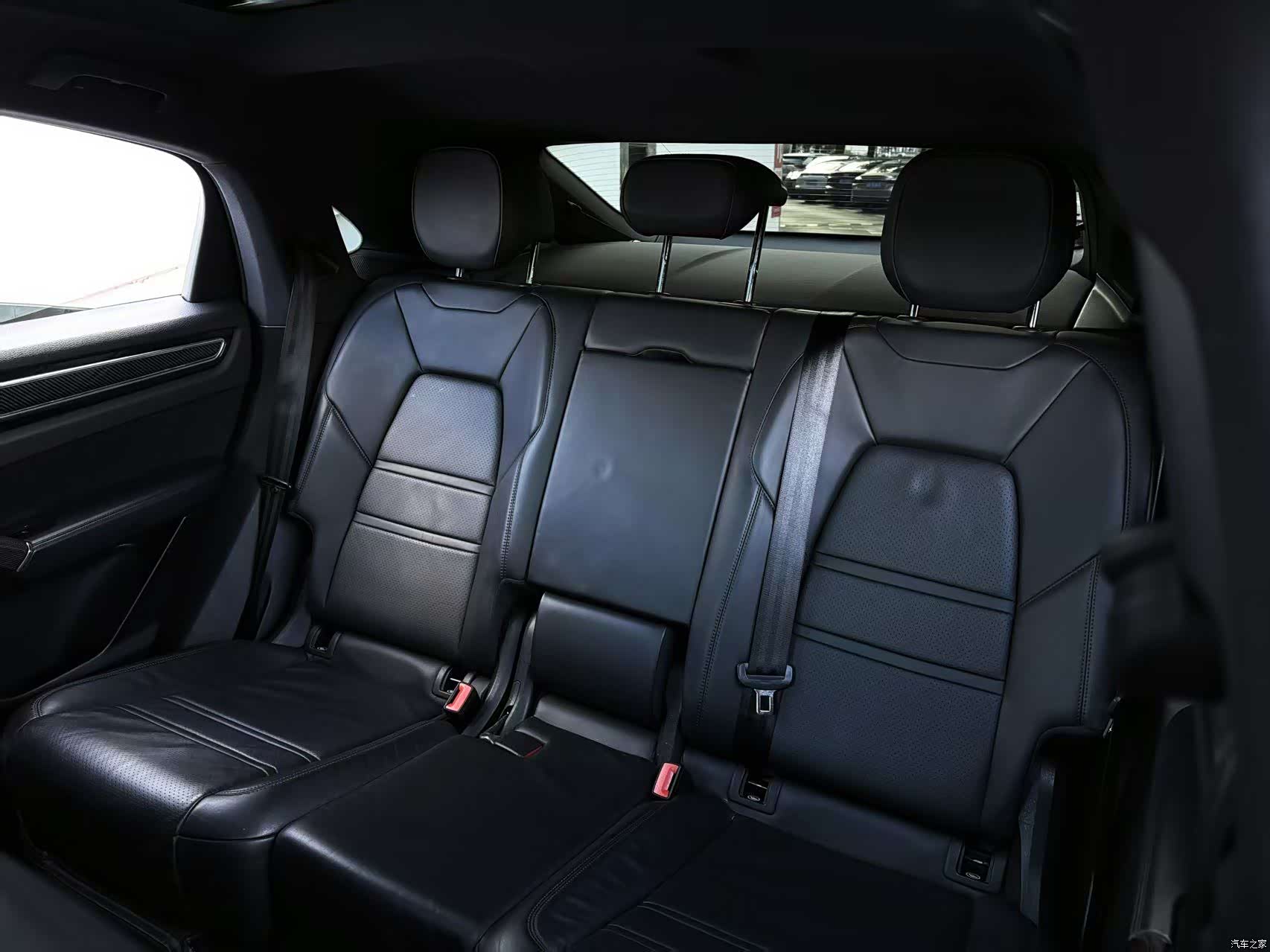 Porsche Cayenne, 2019 9