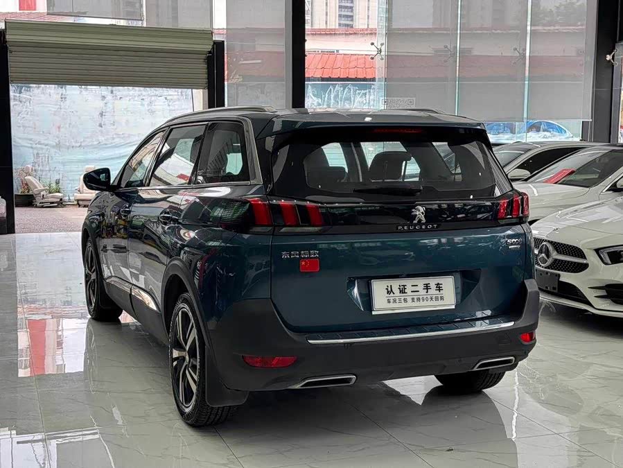 Peugeot 5008 2019, фото 6