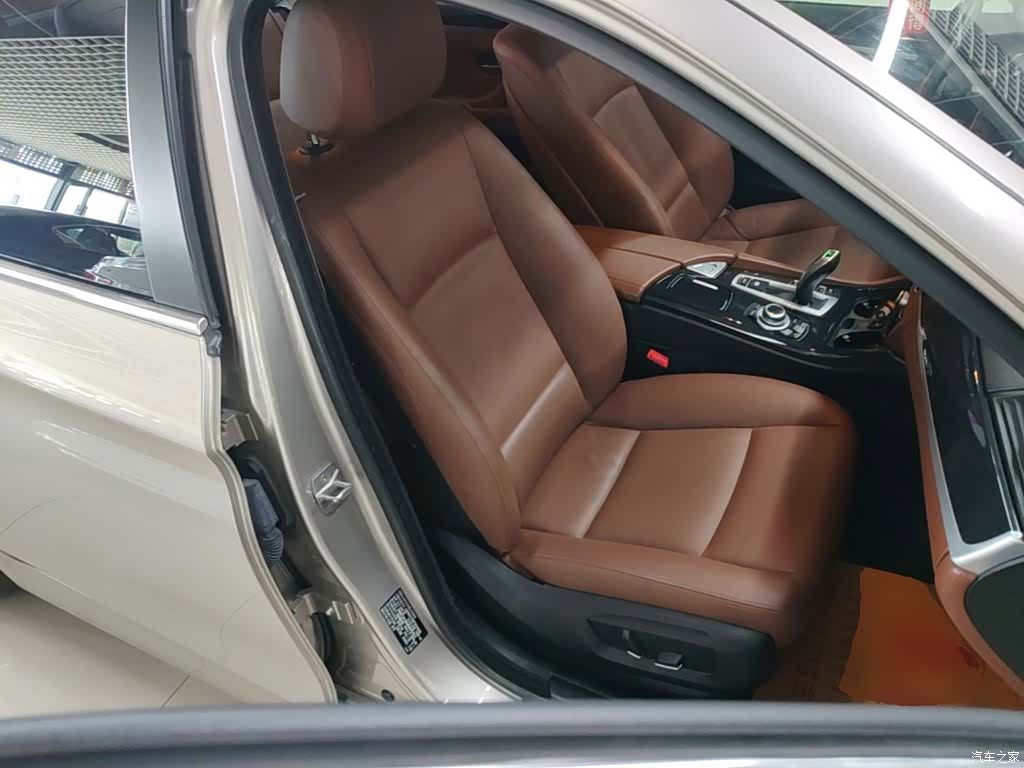 BMW 5 Series, 2015 25