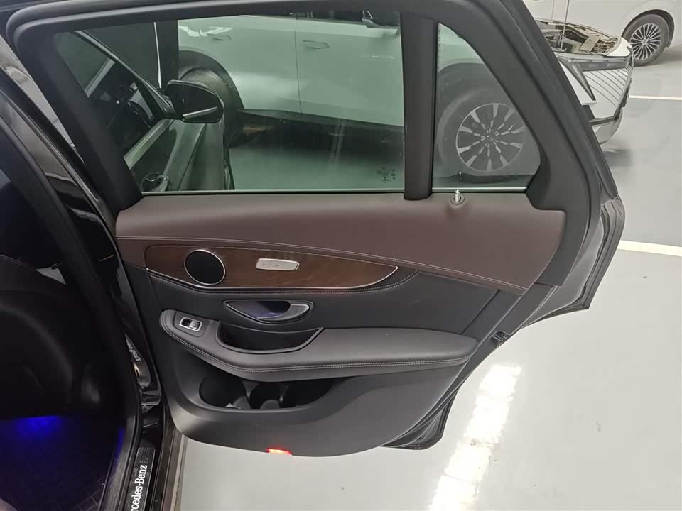 Mercedes-Benz GLC Mercedes-Benz GLC