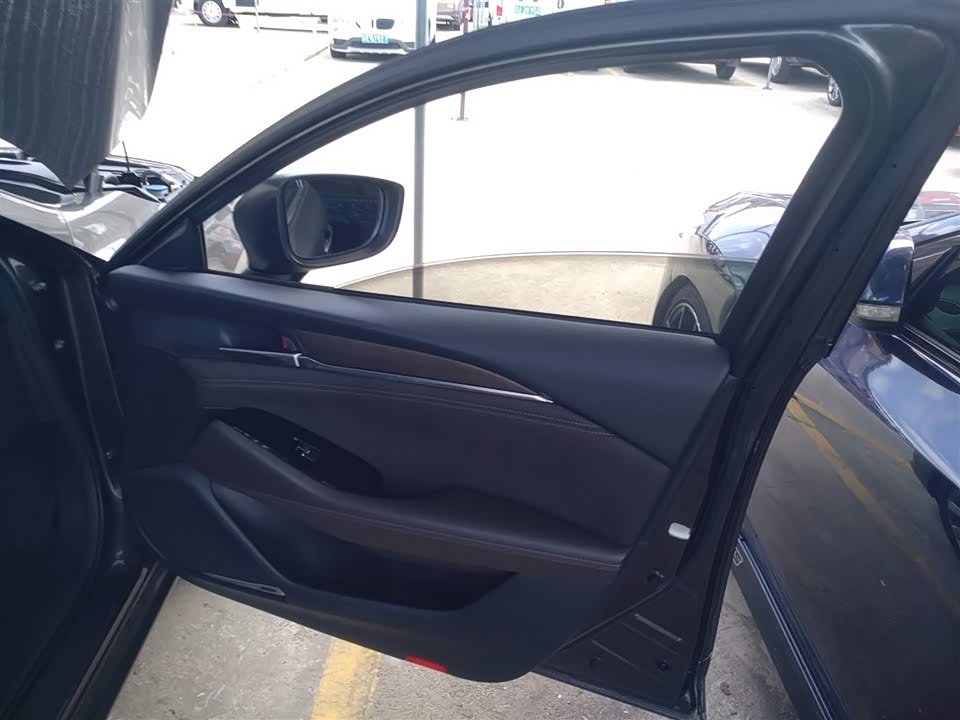 Mazda Atez Mazda Atez