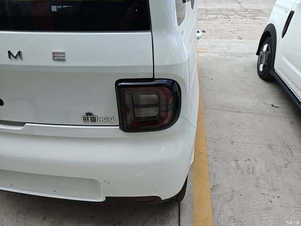 Geely Panda, 2026 8