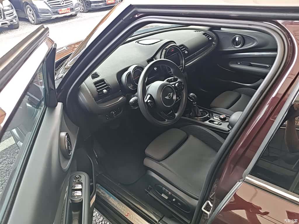 Mini Clubman, 2017 16