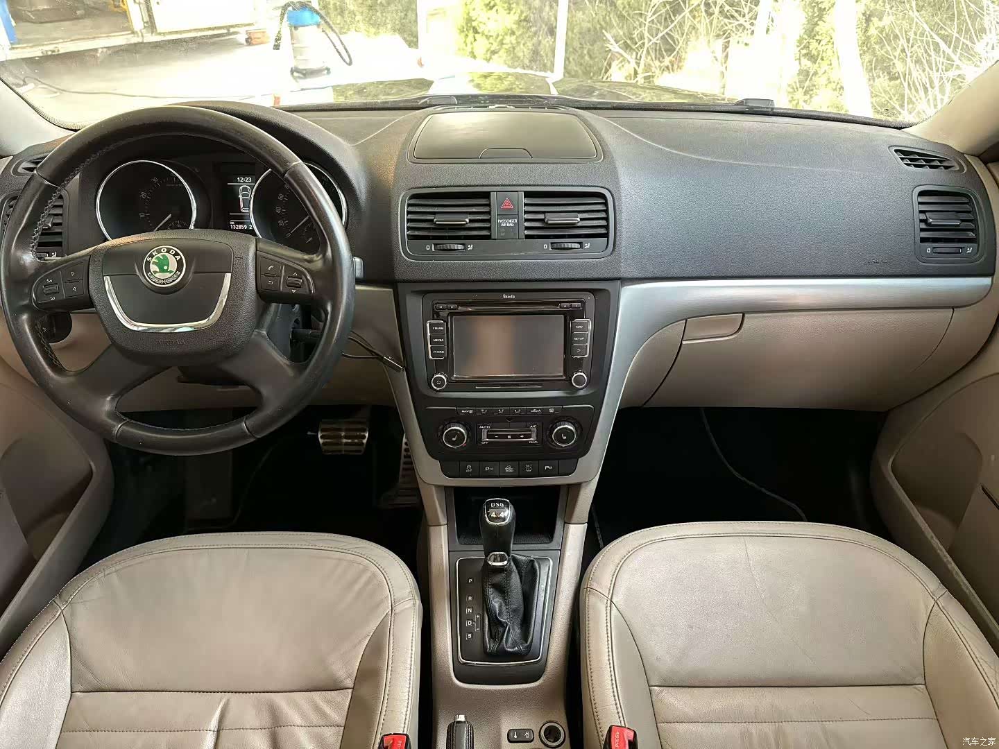 Skoda Yeti, 2015 9