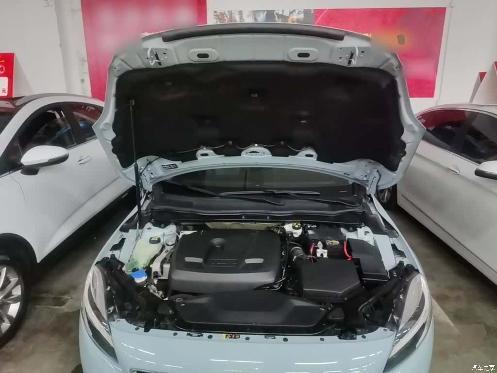 Volvo V40, 2016 20