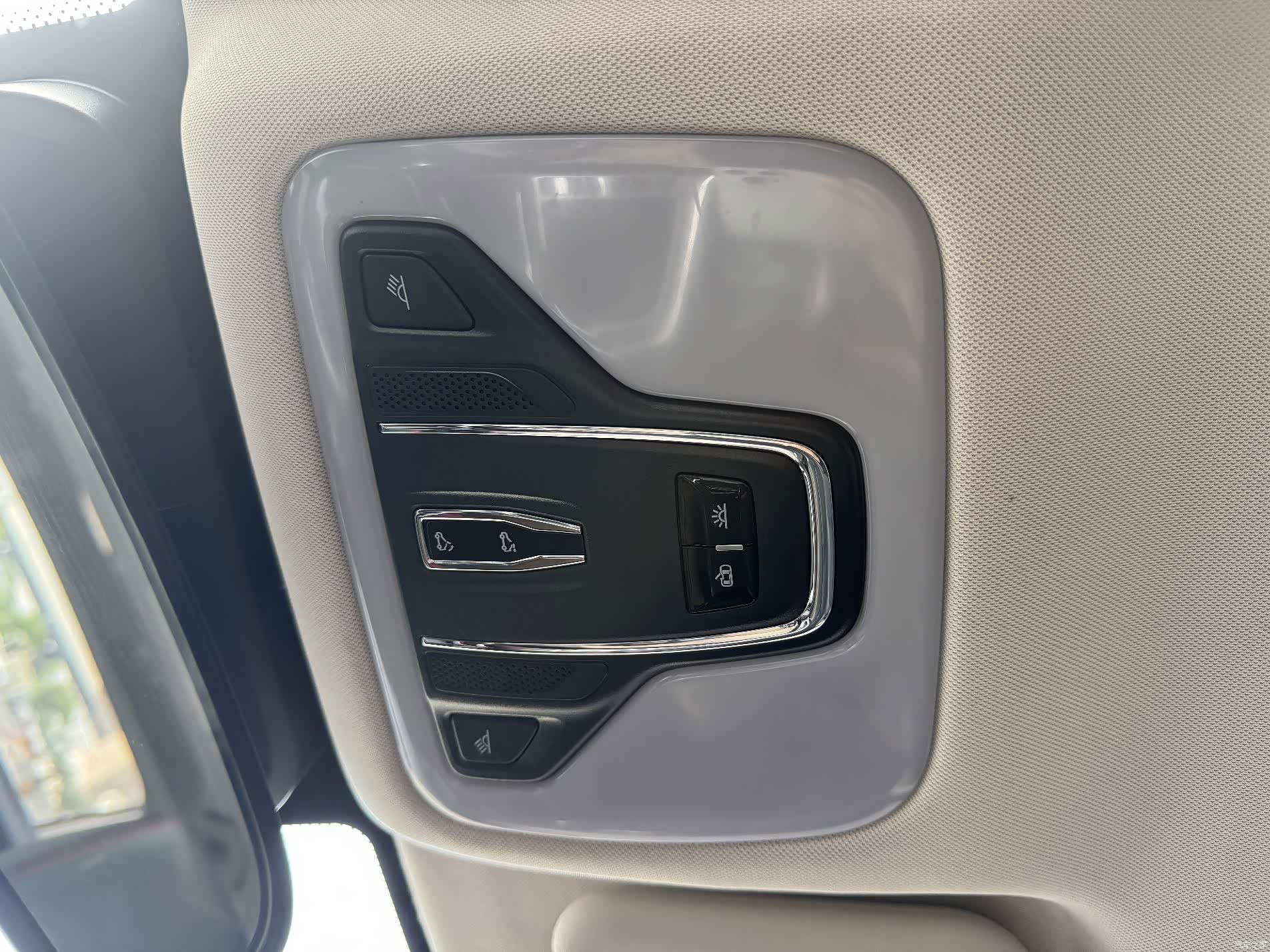 Chery 5, 2022 15