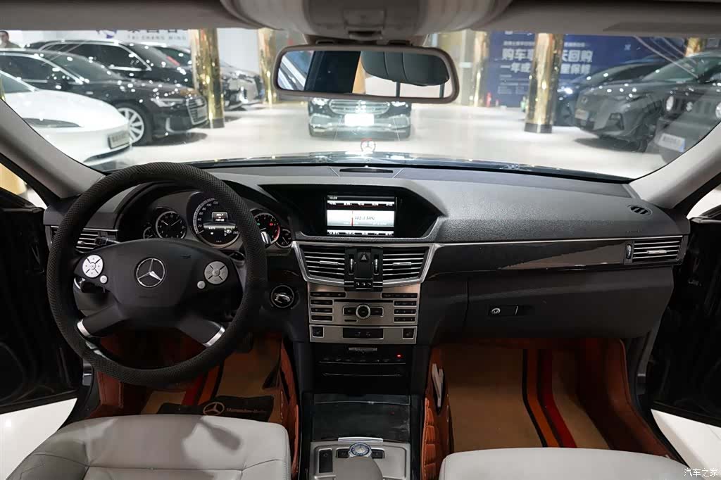 Mercedes-Benz E-Class, 2013 4