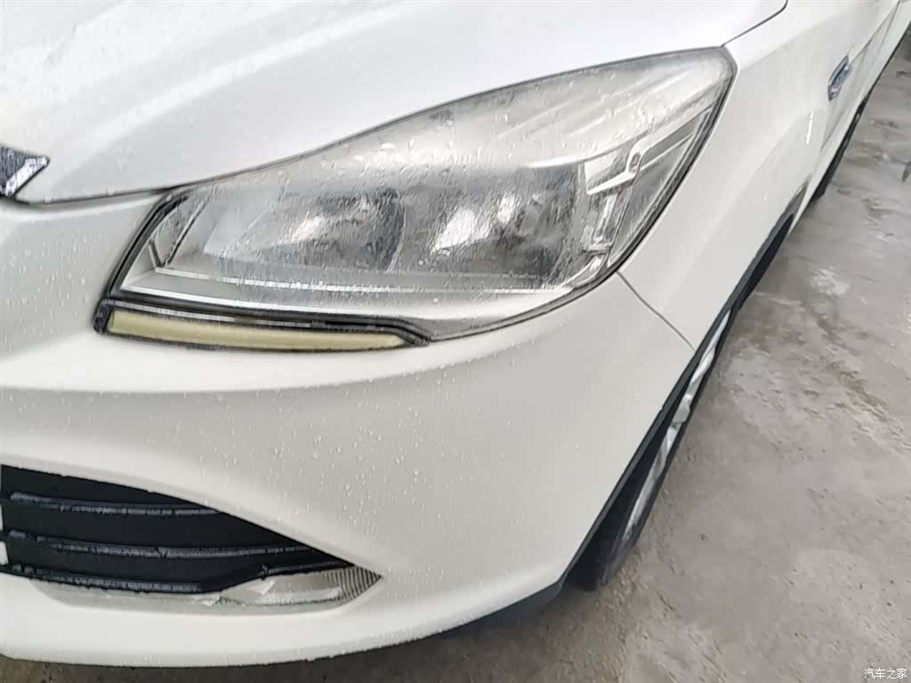 Ford Kuga, 2016 24