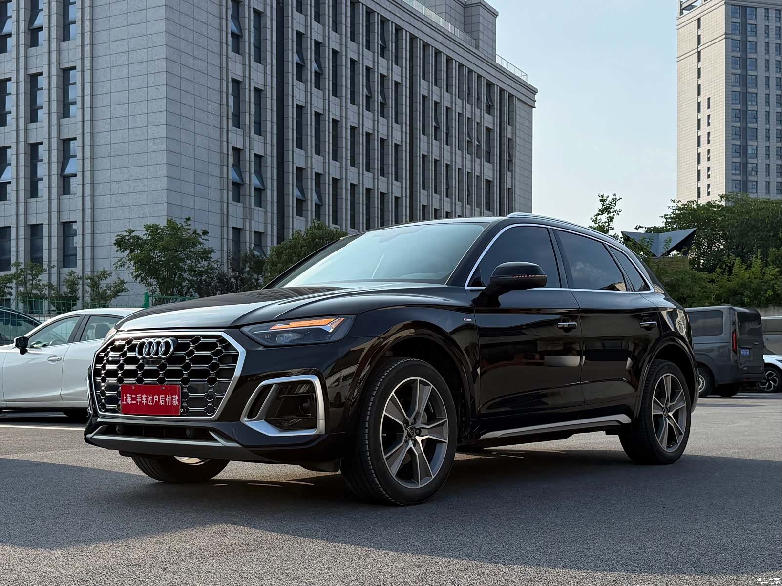 Audi Q5L, 2021 2