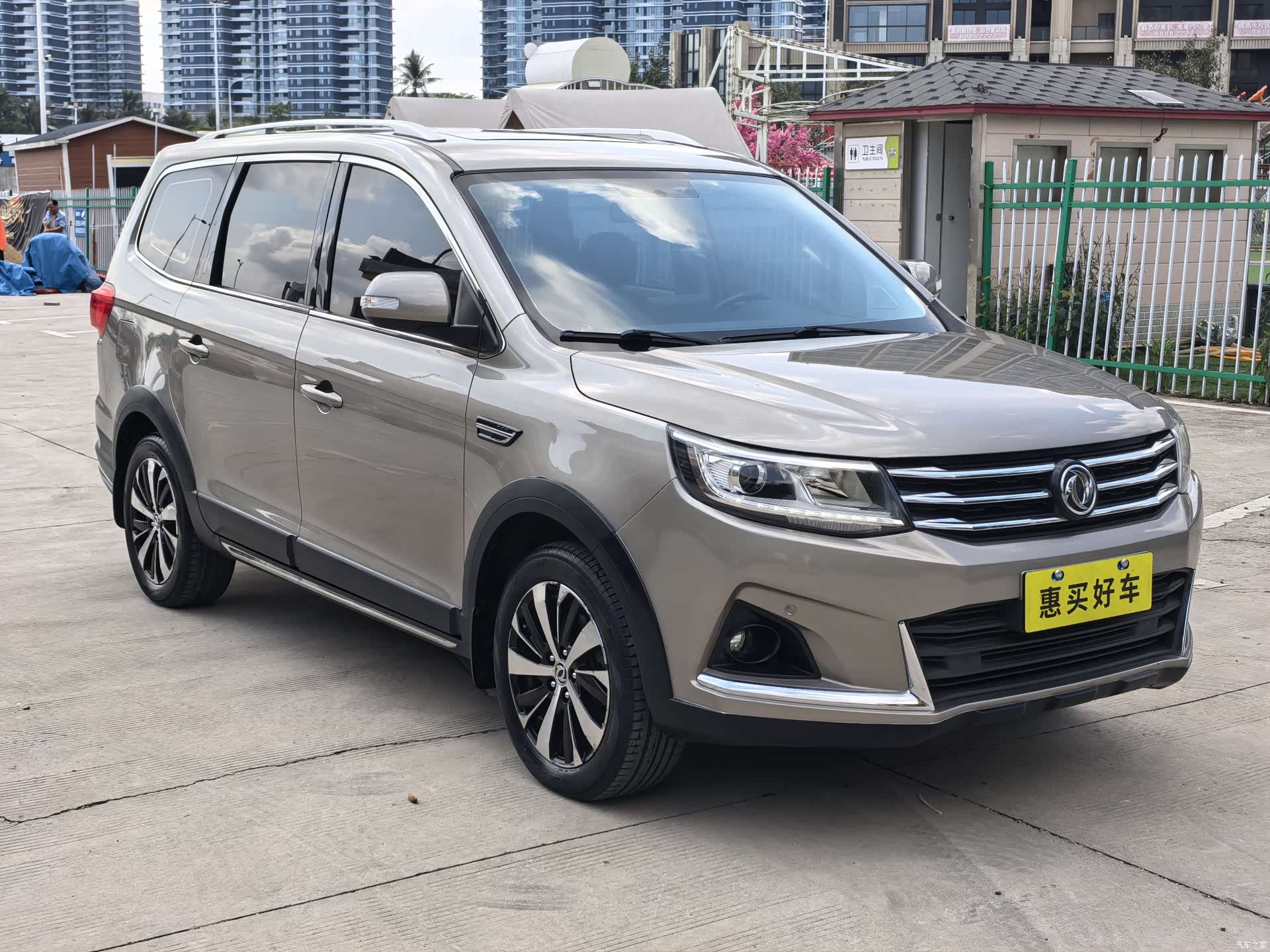 DongFeng X6, 2018 3