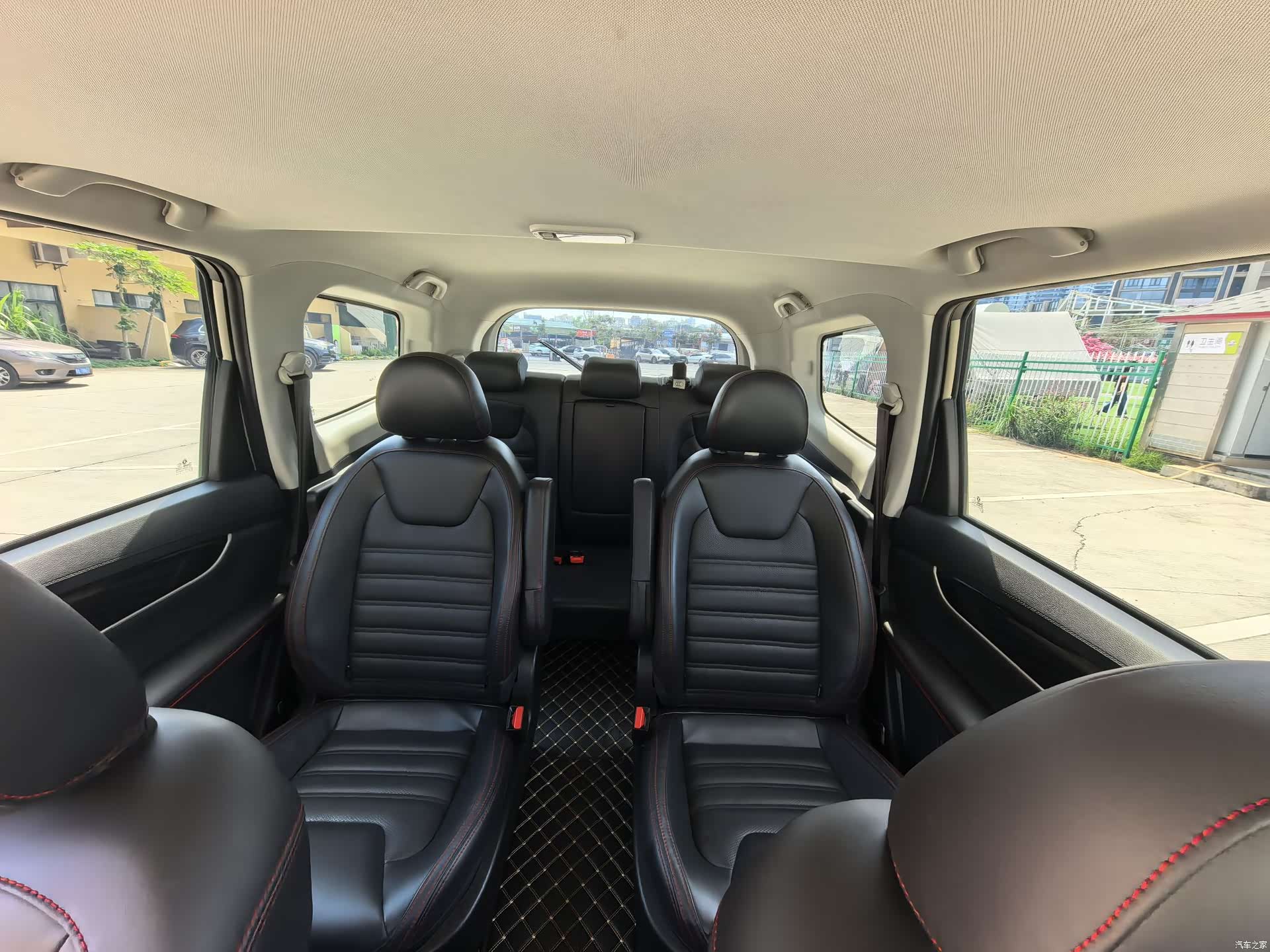 DongFeng X6, 2018 9