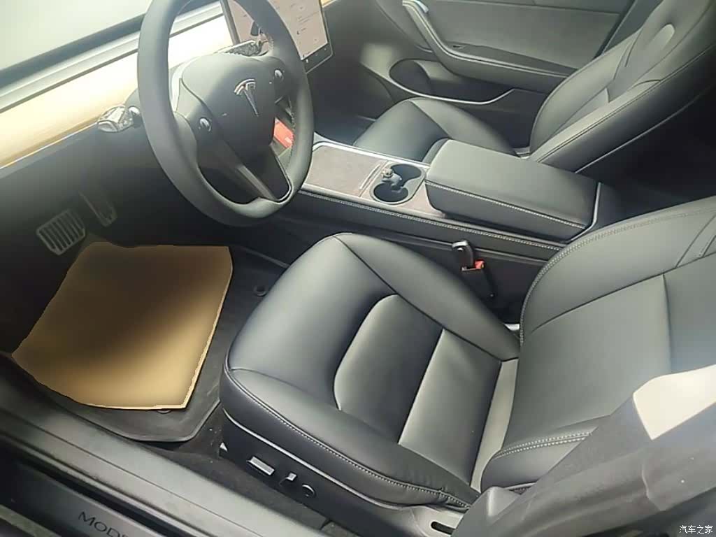 Tesla Model 3, 2023 15