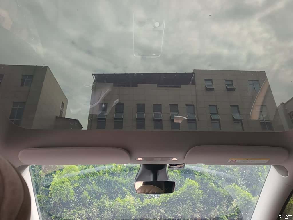 Tesla Model Y, 2021 14