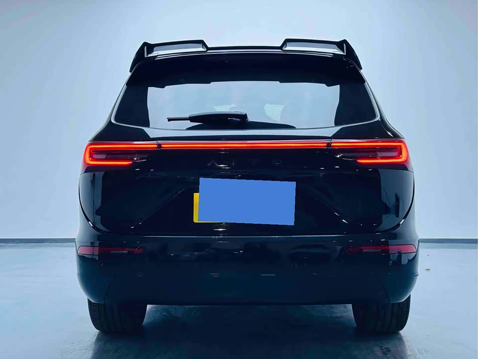 AITO Ask the world M7