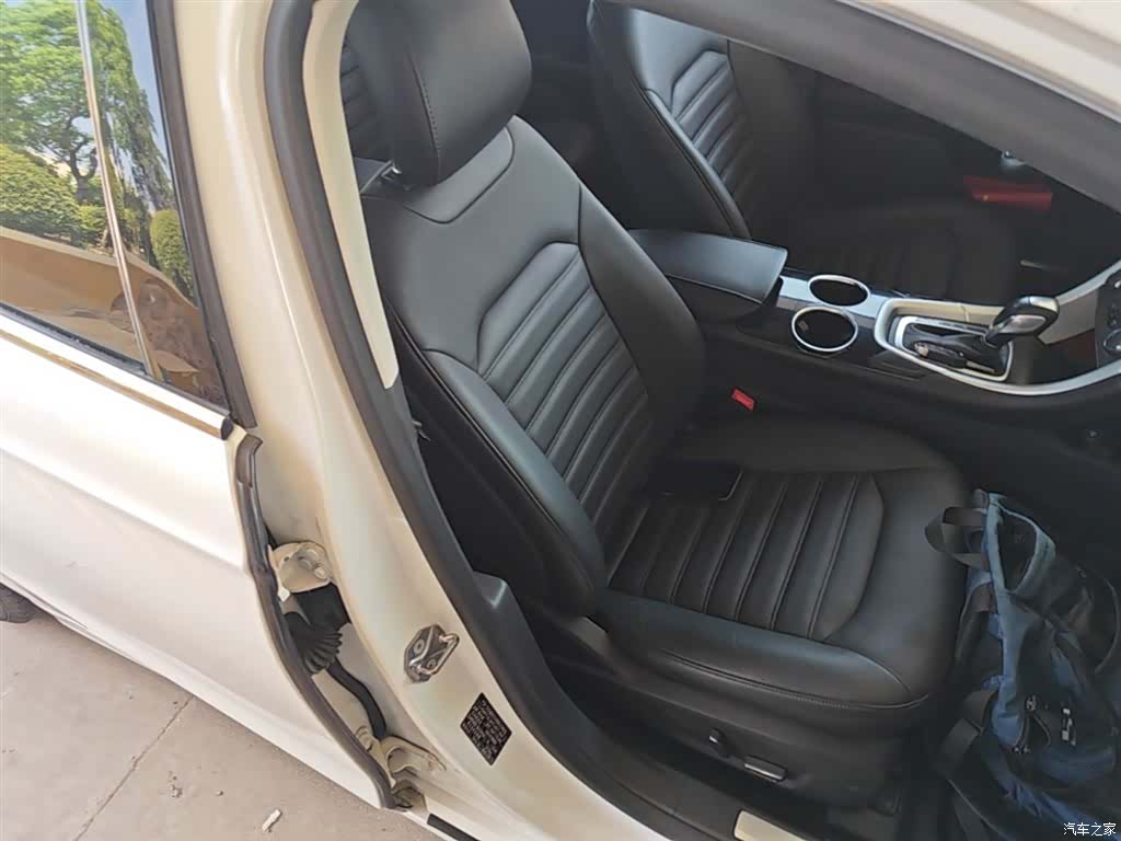 Ford Mondeo, 2016 25