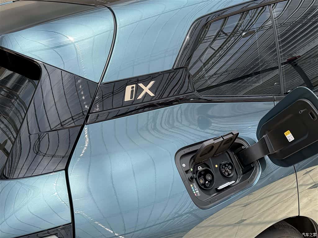 BMW iX, 2024 16