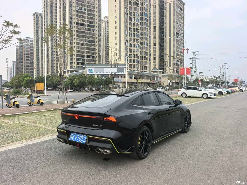 Changan UNI-V, 2022 4