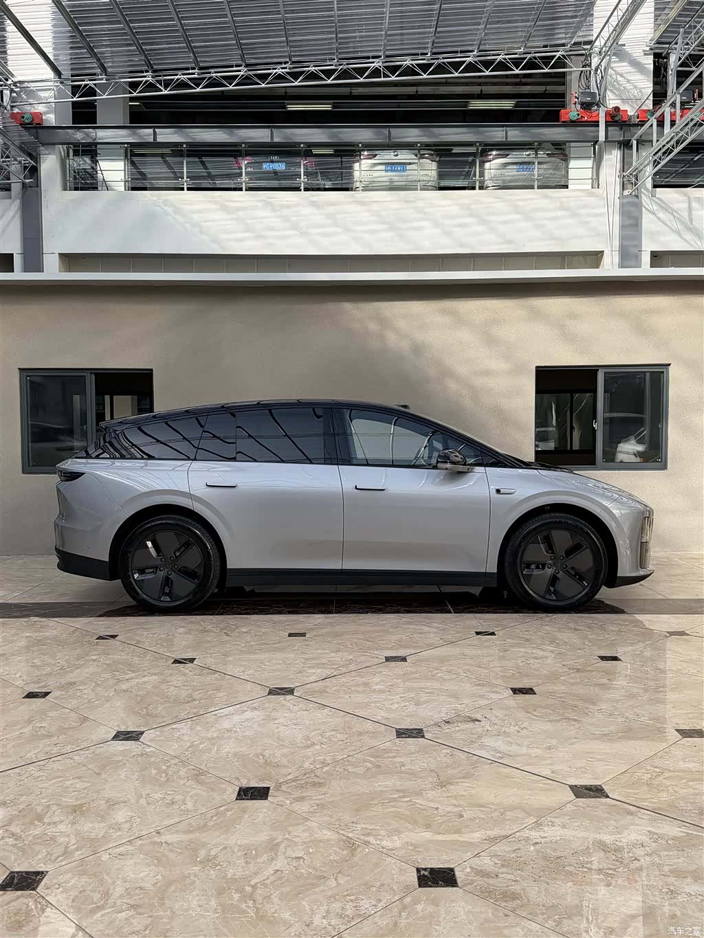 Li Auto i6, 2025 3