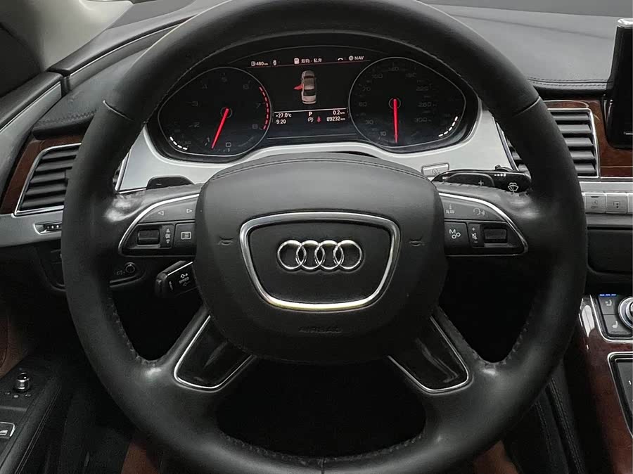 Audi A8 2012, фото 13