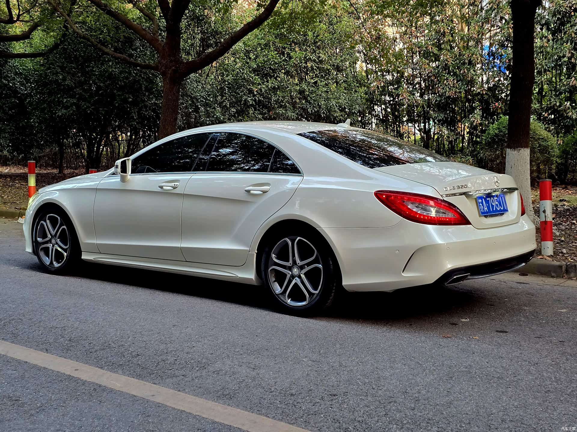 Mercedes-Benz CLS, 2015 4