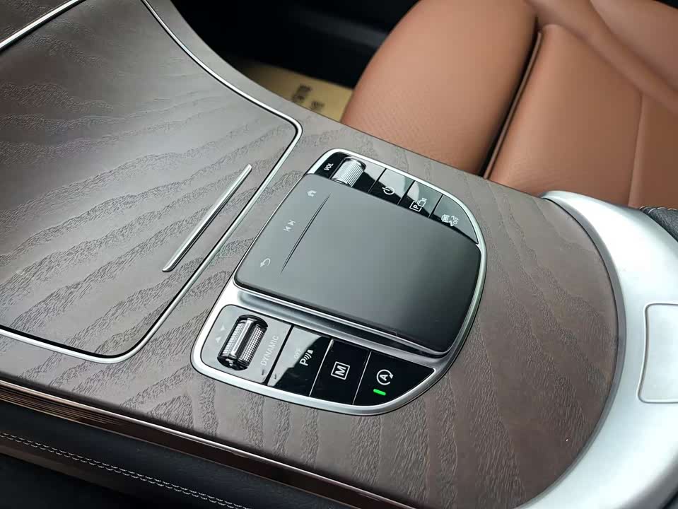 Mercedes-Benz GLC Mercedes-Benz GLC