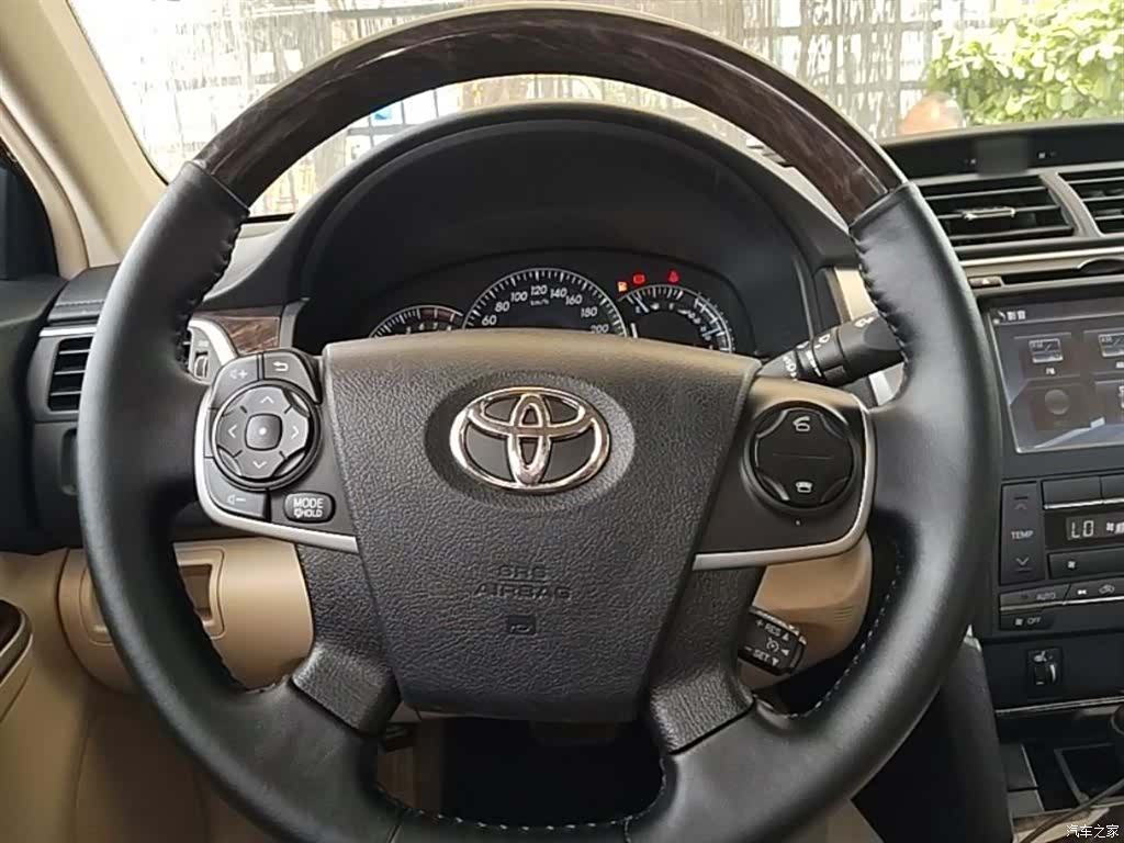 Toyota Camry, 2016 10