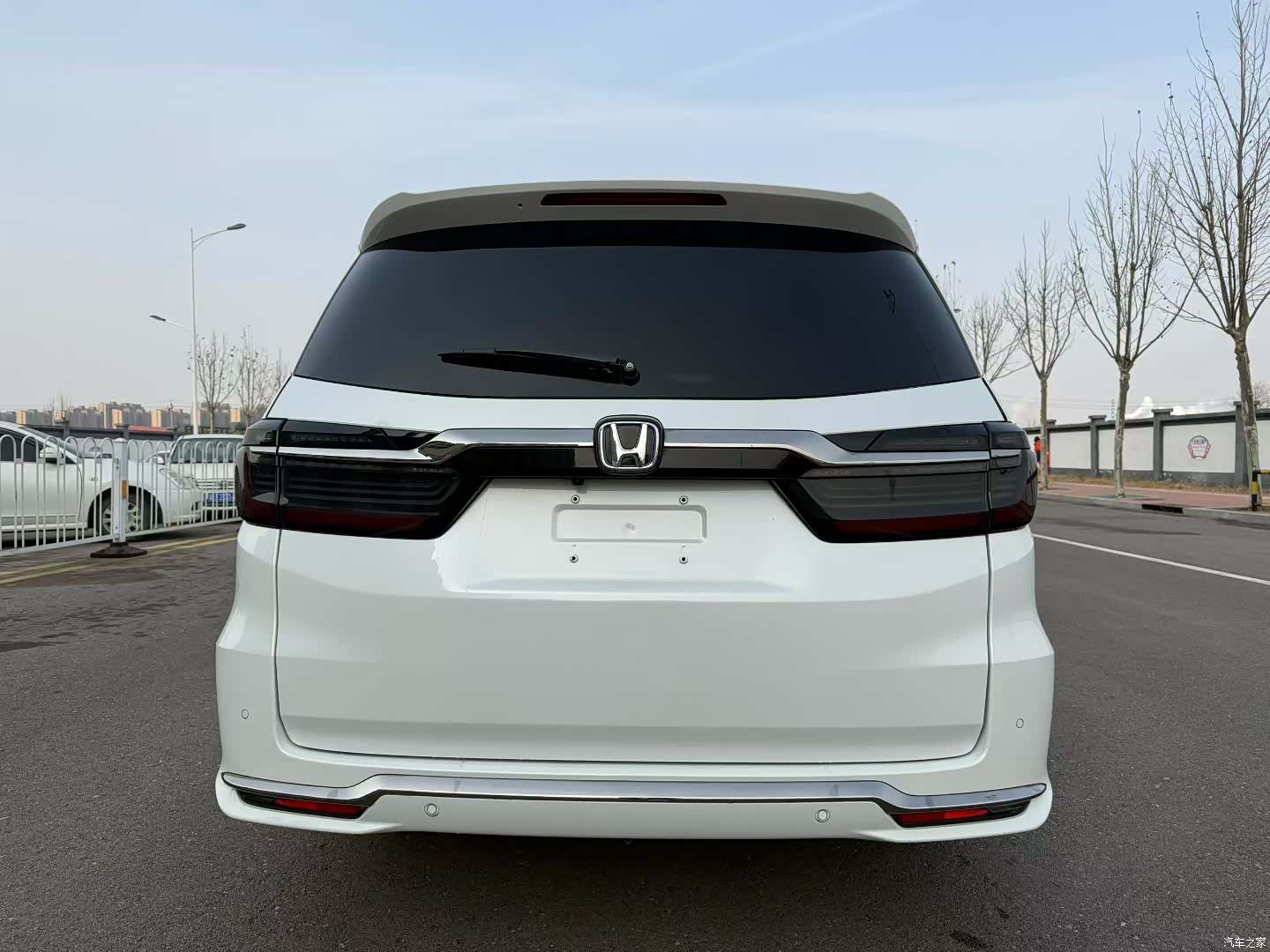 Honda Elysion, 2023 8