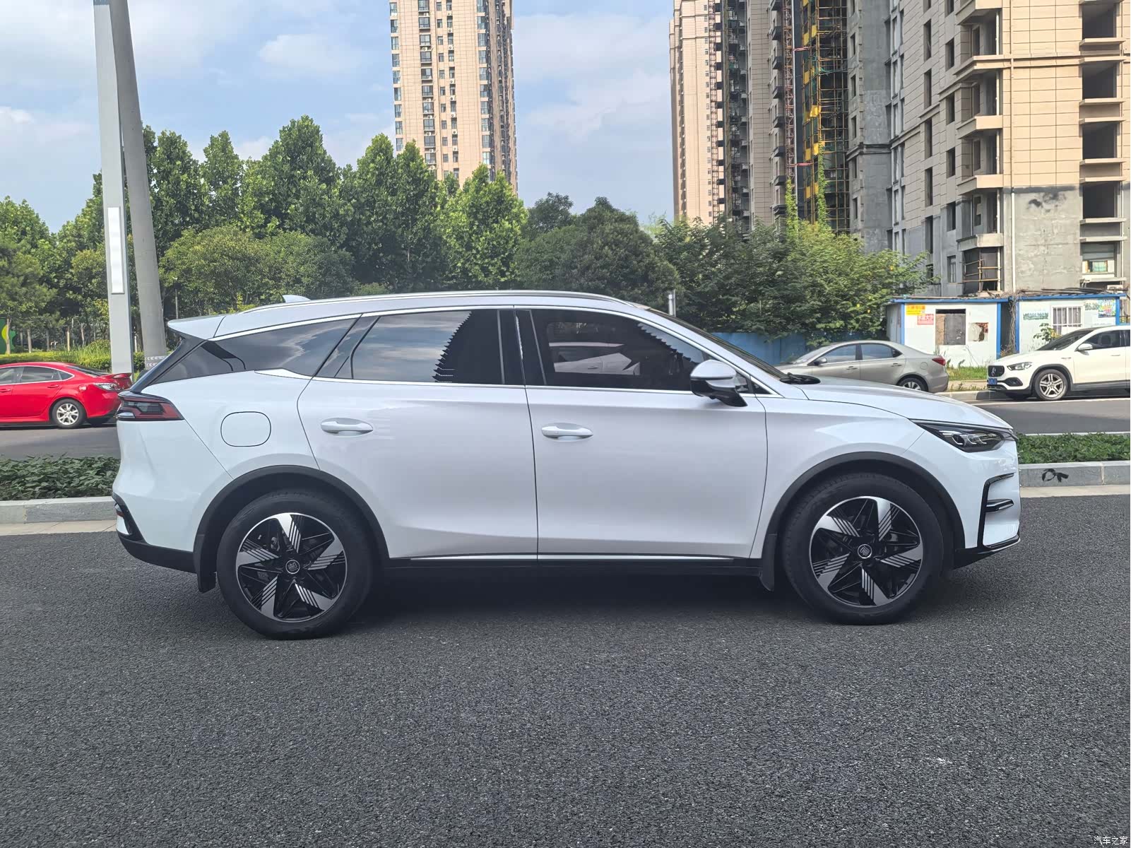BYD Tang, 2023 18