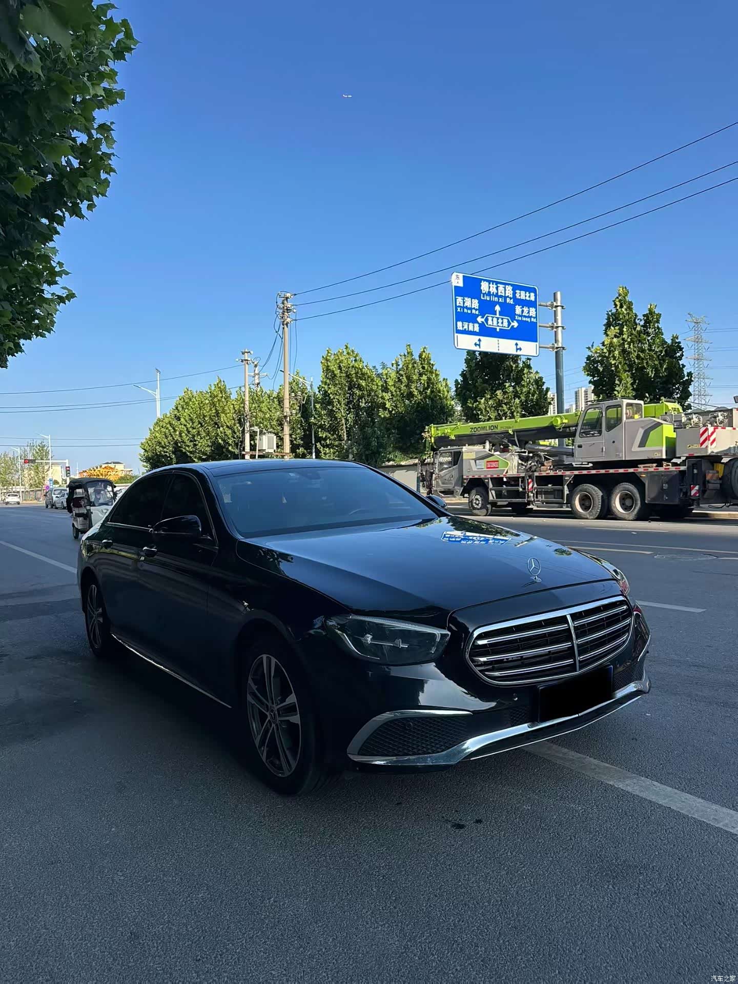 Mercedes-Benz E-Class, 2022 3