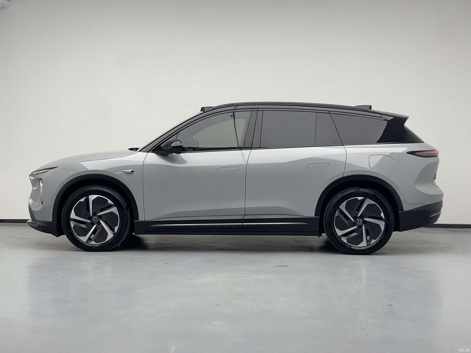 NIO ES6, 2023 9