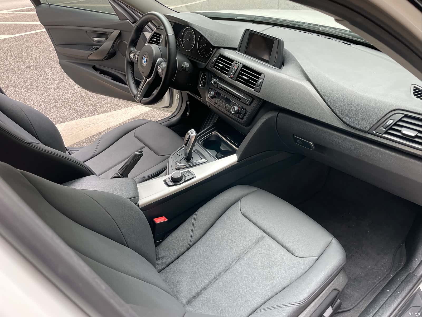 BMW 3 Series, 2015 14