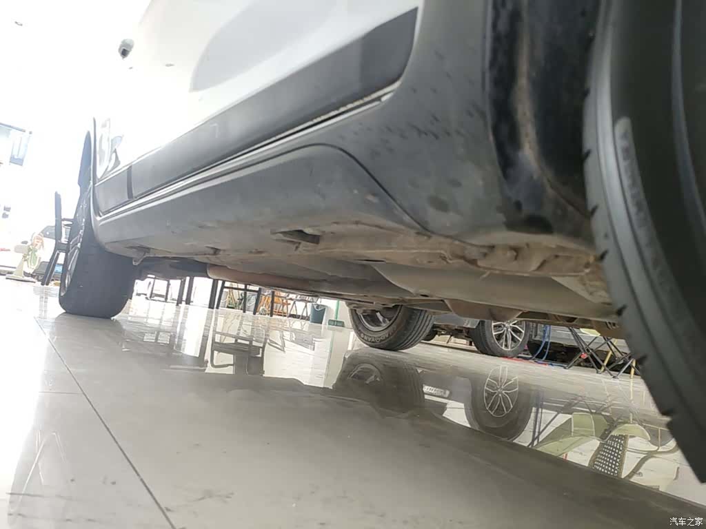 Geely X3, 2021 21