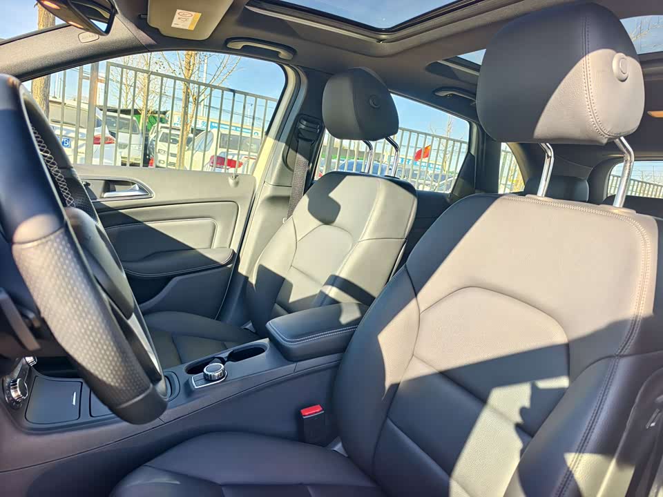 Mercedes-Benz Class B