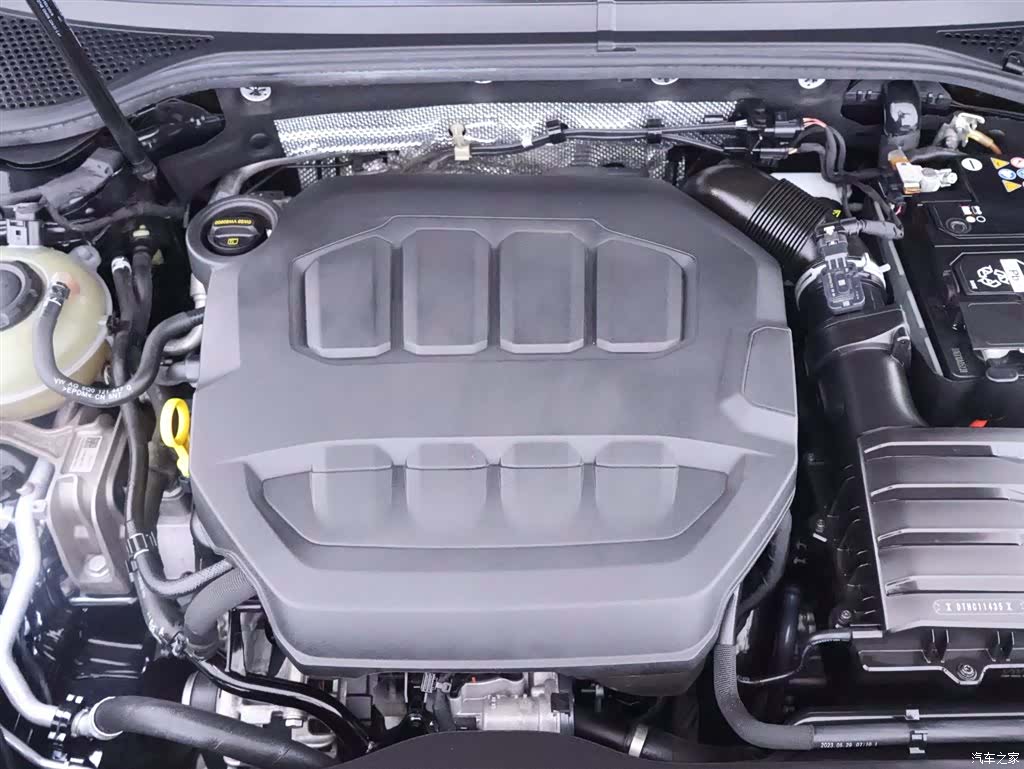 Volkswagen Magotan, 2023 23