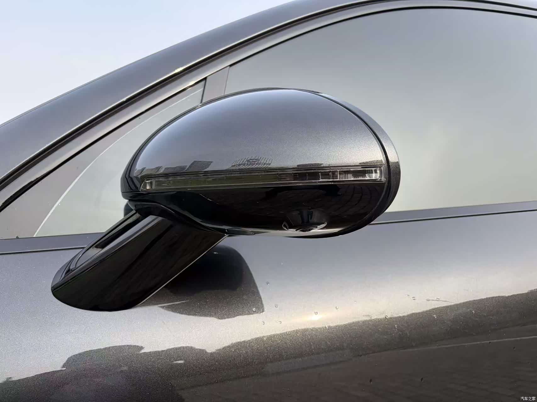 Porsche Macan, 2022 все фото