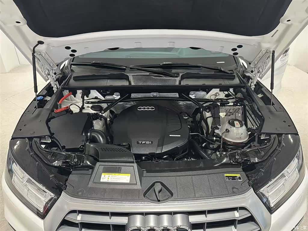 Audi Q5L, 2021 9