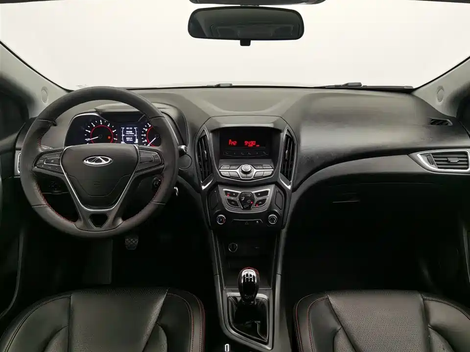 Chery Arrizo 5