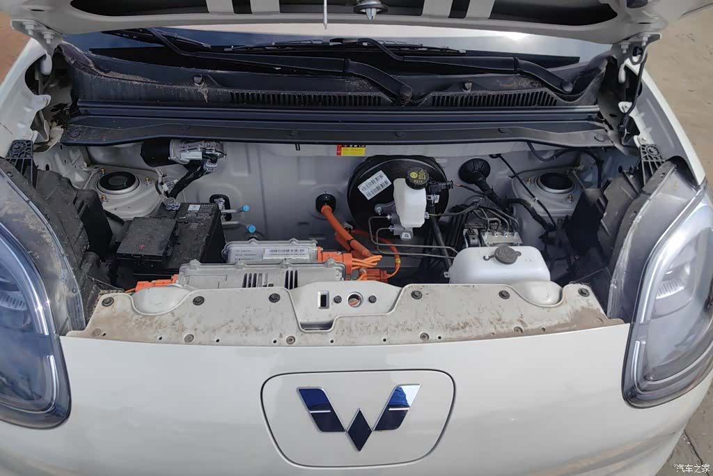 Wuling MINIEV, 2026 10