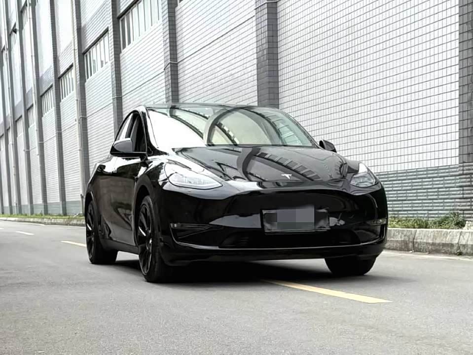 Tesla Model Y Tesla Model Y