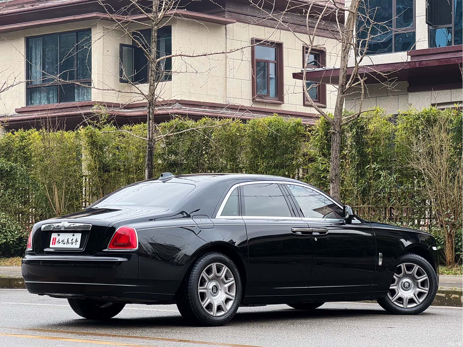 Rolls-Royce Ghost, 2018 18