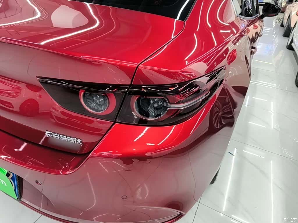 Mazda Mazda3, 2023 8