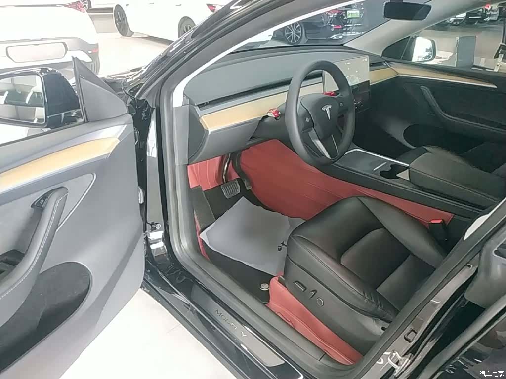 Tesla Model Y, 2022 16