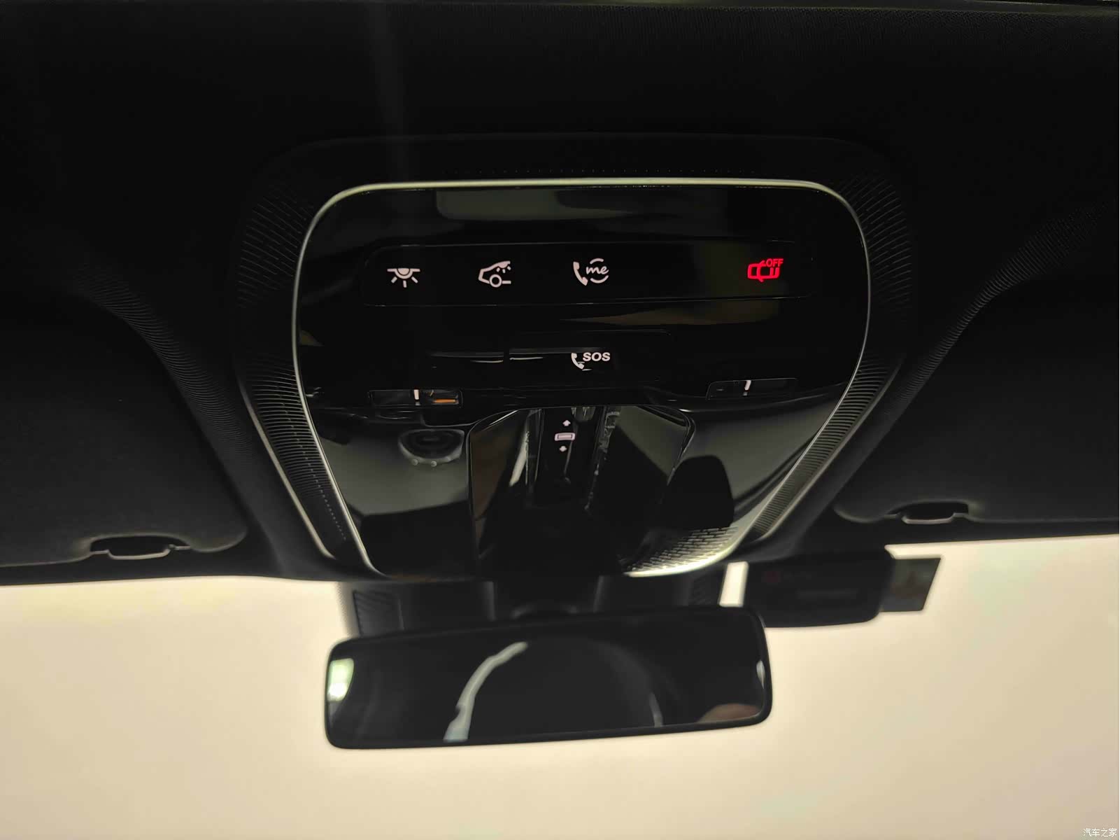 Mercedes-Benz C-Class, 2024 23