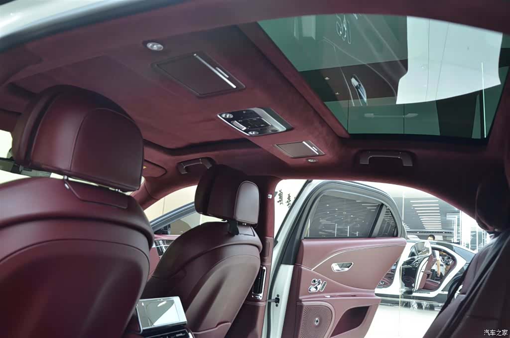 Bentley Flying Spur, 2021 15